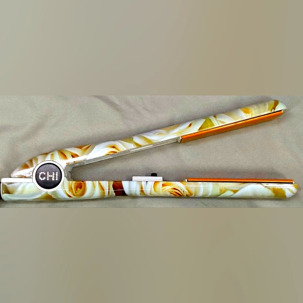 CHI Limited Edition Rose Collection 1" Flat Iron {HB0001}